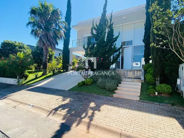 Casa com 1026m² 4 quartos e 6 banheiros, à venda, no bairro Condomínio Residencial Campos do Conde em Bragança Paulista