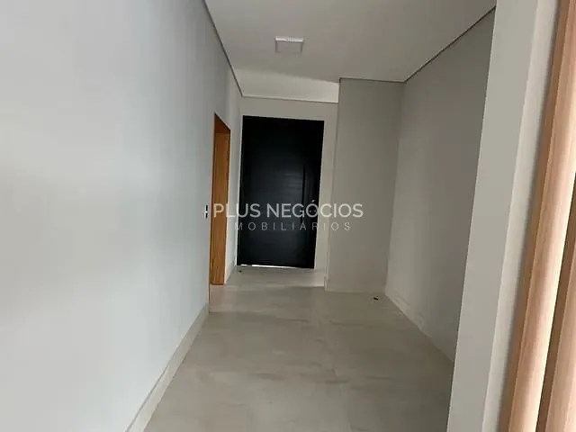 Casa com 465m² 3 quartos e 4 banheiros, à venda, no bairro Alphaville Nova Esplanada 3 em Votorantim