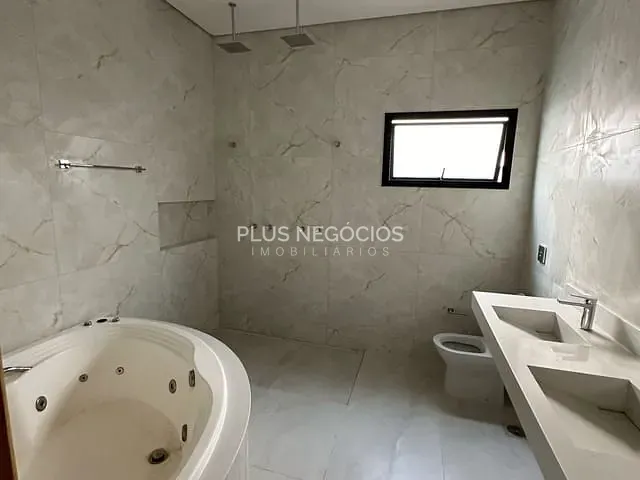 Casa com 465m² 3 quartos e 4 banheiros, à venda, no bairro Alphaville Nova Esplanada 3 em Votorantim