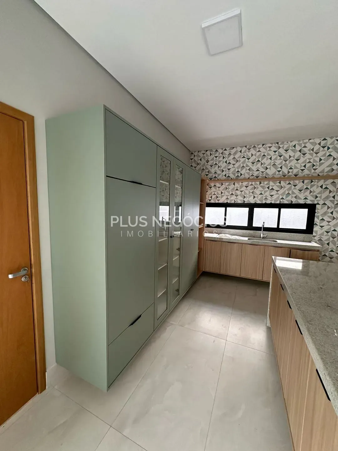 Casa, 3 quartos, 250 m² - Foto 10