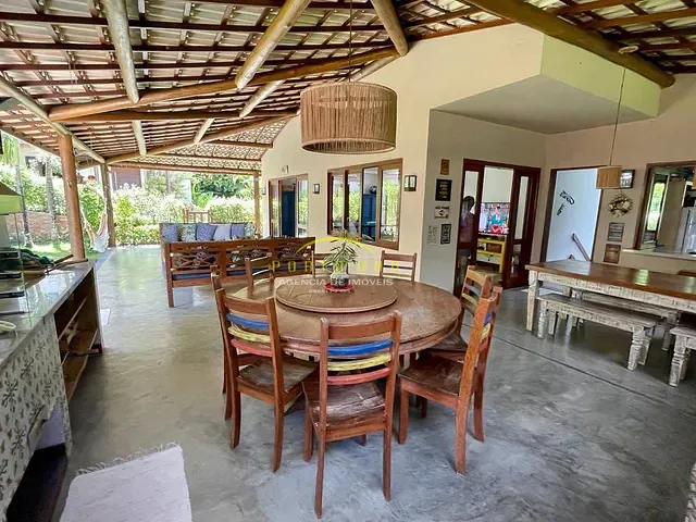Casa 7 quartos e 9 banheiros, à venda, no bairro Açu da Torre, Mata de São João - BA em Mata de São João