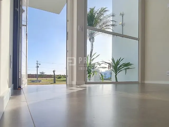 Casa com 442m² 3 quartos e 4 banheiros, à venda, no bairro Laranjal em Pelotas