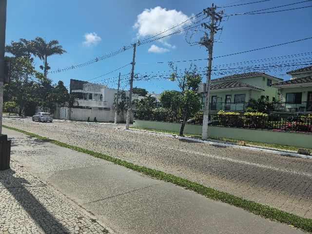 Casa com 150m² 3 quartos e 4 banheiros, para alugar, no bairro Palmeiras em Cabo Frio