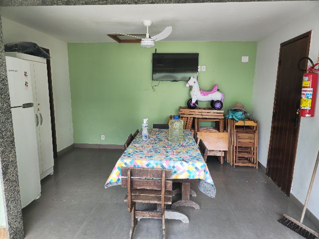 Casa com 150m² 3 quartos e 4 banheiros, para alugar, no bairro Palmeiras em Cabo Frio
