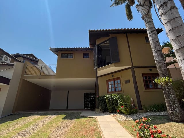 Casa com 302m² 3 quartos e 5 banheiros, à venda, no bairro Jardim Novo Mundo em Jundiaí