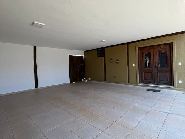 Casa com 302m² 3 quartos e 5 banheiros, à venda, no bairro Jardim Novo Mundo em Jundiaí