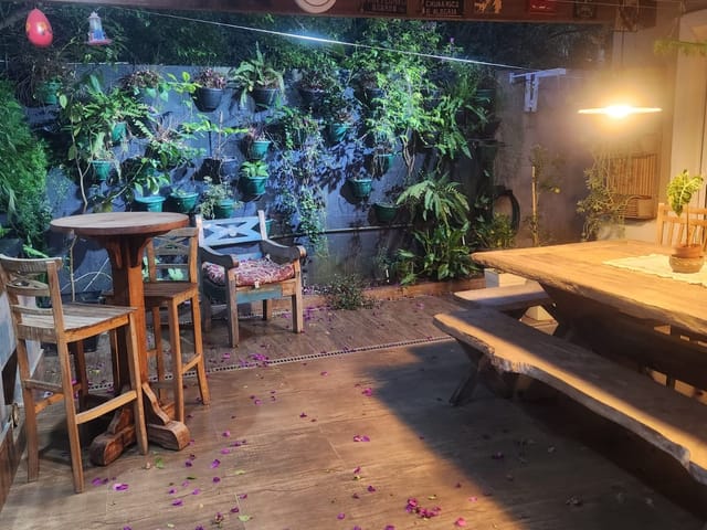 Casa com 222m² 3 quartos e 2 banheiros, para alugar, no bairro Jardim Colibri em Cotia
