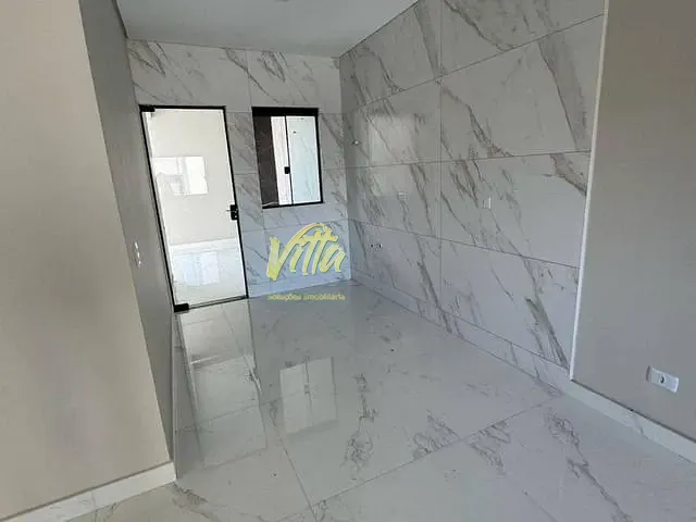 Casa 3 quartos e 2 banheiros, à venda, no bairro Estação em Araucária