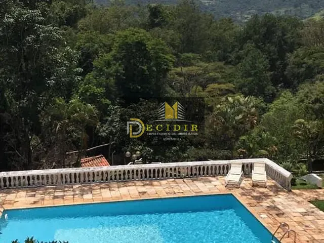Casa com 3638m² 5 quartos e 4 banheiros, à venda, no bairro Portal das Acácias em Santana de Parnaíba