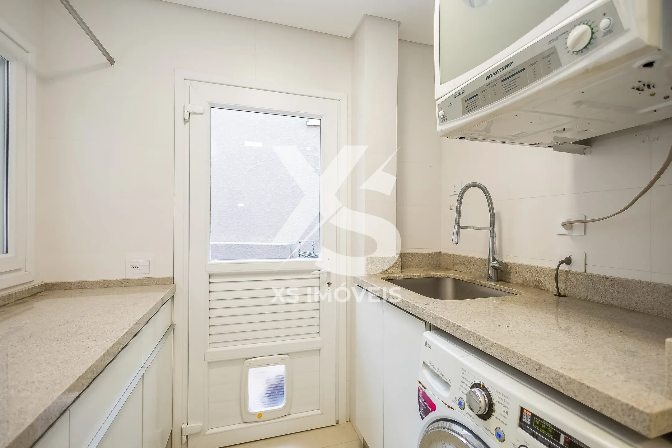 Casa, 3 quartos, 245 m² - Foto 25