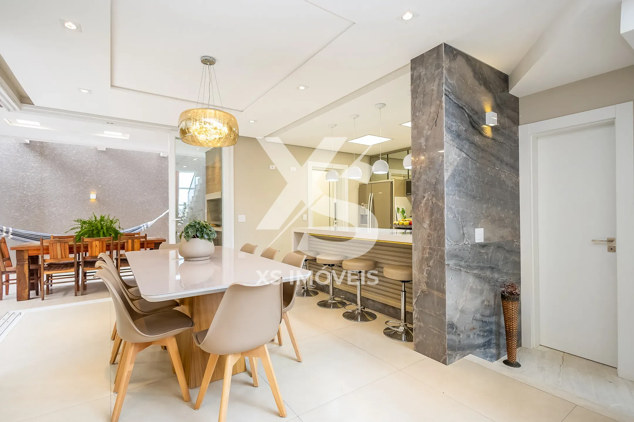Casa, 3 quartos, 245 m² - Foto 8