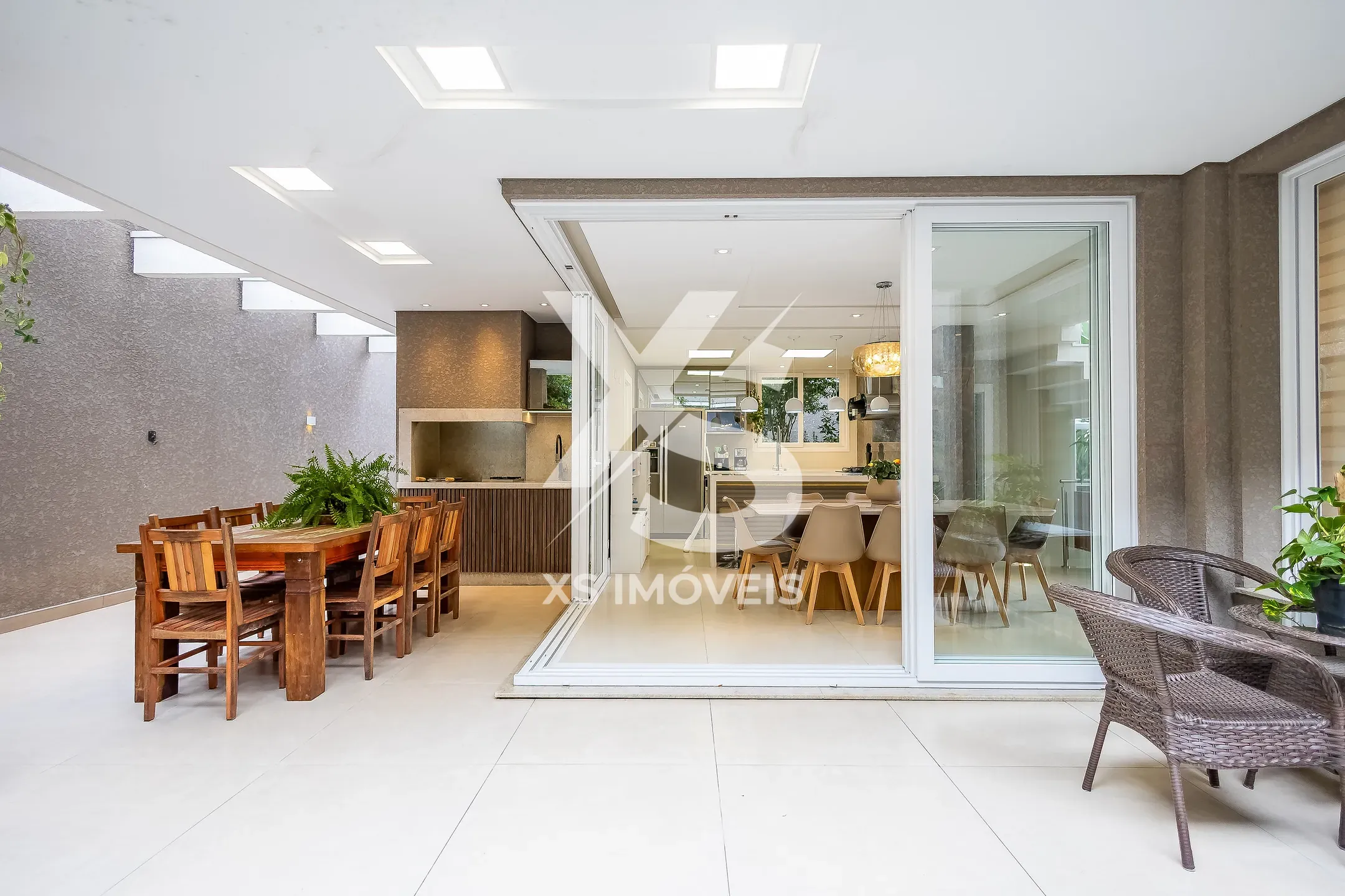 Casa, 3 quartos, 245 m² - Foto 15