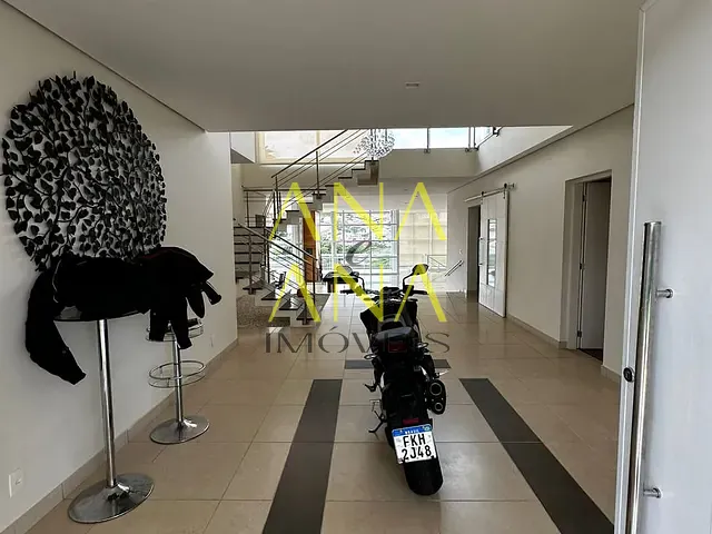Casa com 1250m² 5 quartos e 10 banheiros, à venda, no bairro Condomínio Residencial Euroville em Bragança Paulista