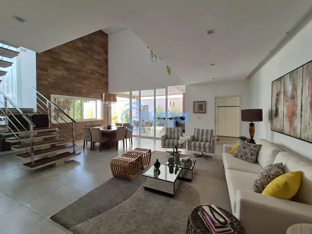Casa com 554m² 4 quartos e 6 banheiros, à venda, no bairro Condomínio Residencial e Comercial Fazenda Santa Petronilla em Bragança Paulista