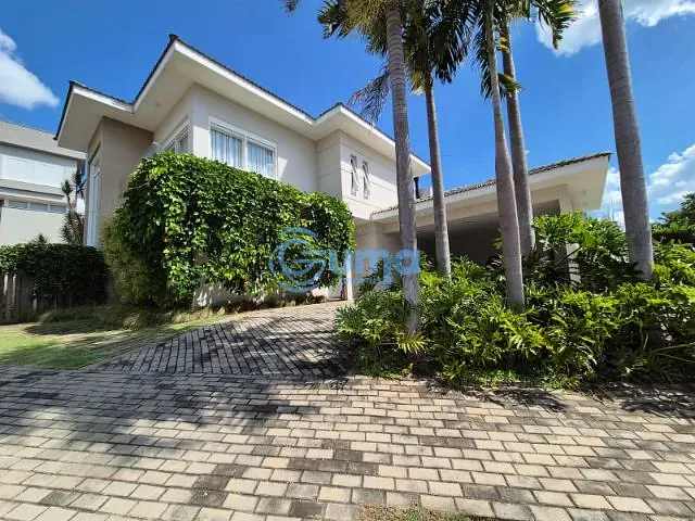 Casa com 554m² 4 quartos e 6 banheiros, à venda, no bairro Condomínio Residencial e Comercial Fazenda Santa Petronilla em Bragança Paulista