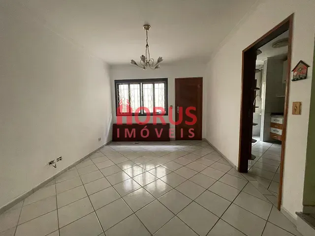 Casa 2 quartos e 2 banheiros, à venda, no bairro Parque São Domingos em São Paulo
