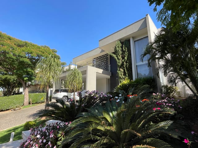 Casa em Condominio com 630m² 4 quartos e 5 banheiros, à venda, no bairro Residencial Alphaville Flamboyant em Goiânia