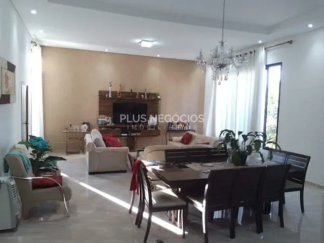 Casa com 420m² 3 quartos e 3 banheiros, à venda, no bairro Jardim Novo Horizonte em Sorocaba