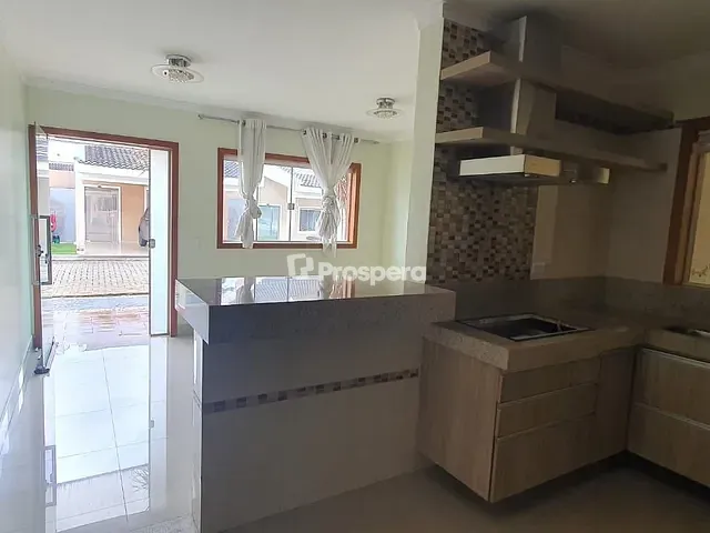 Casa com 140m² 3 quartos e 2 banheiros, à venda, no bairro Conjunto Vera Cruz em Goiânia