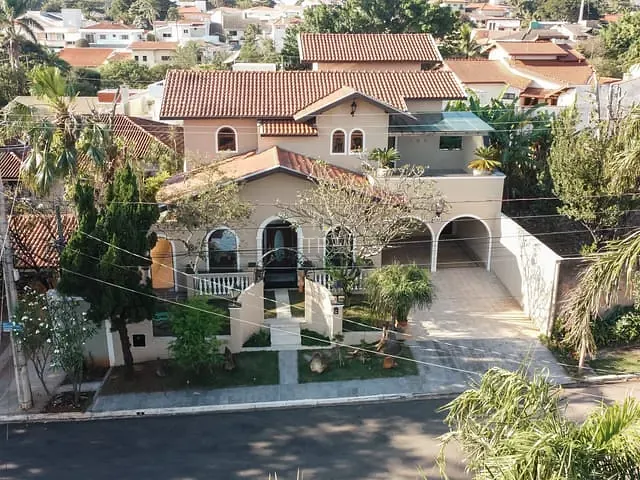 Casa com 525m² 4 quartos e 7 banheiros, à venda, no bairro Jardim Chapadão em Campinas