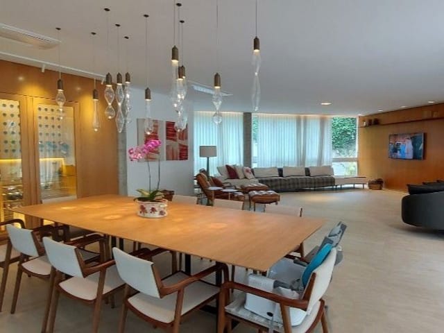 Casa com 551m² 3 quartos e 5 banheiros, à venda, no bairro Jardim dos Estados em São Paulo