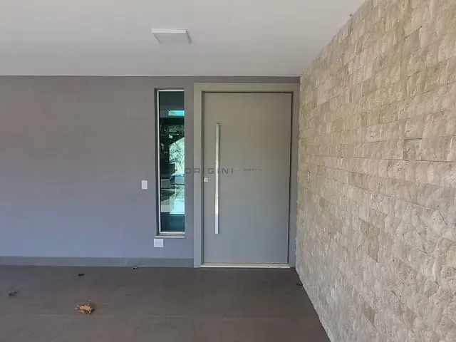 Sobrado com 450m² 4 quartos e 6 banheiros, à venda, no bairro Residencial Damha II em Campo Grande