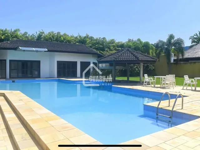 Casa com 1983m² 7 quartos e 10 banheiros, à venda, no bairro Jardim Acapulco em Guarujá