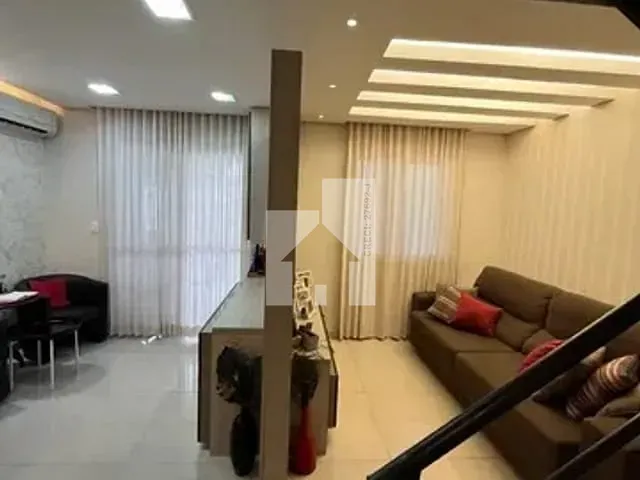Casa 3 quartos e 2 banheiros, à venda, no bairro Jardim Shangai em Jundiaí