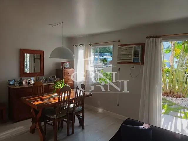 Casa 4 quartos e 4 banheiros, à venda, no bairro Freguesia (Jacarepaguá) em Rio de Janeiro