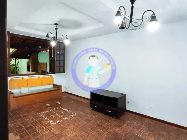 Casa com 170m² 2 quartos e 2 banheiros, à venda, no bairro Centro em Nilópolis