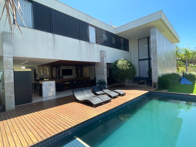 Casa em Condominio com 734m² 5 quartos e 6 banheiros, à venda, no bairro Residencial Alphaville Flamboyant em Goiânia