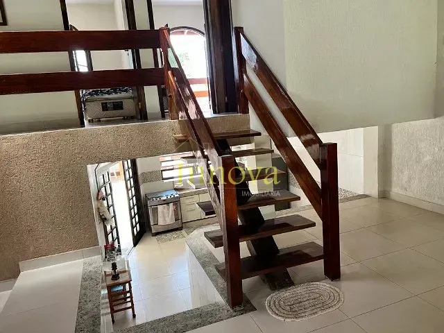 Casa com 360m² 5 quartos e 1 banheiro, à venda, no bairro Park Imperial em Caraguatatuba