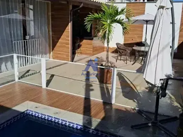 Casa com 215m² 4 quartos e 6 banheiros, à venda, no bairro Vargem Pequena em Rio de Janeiro