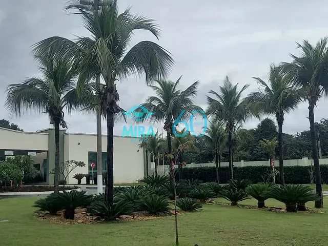 Casa com 1400m² 4 quartos e 6 banheiros, à venda, no bairro Condomínio Ecológico Mansões Morumbi em Senador Canedo