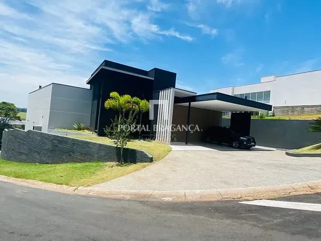 Casa com 632m² 4 quartos e 6 banheiros, à venda, no bairro Condomínio Residencial Campos do Conde em Bragança Paulista