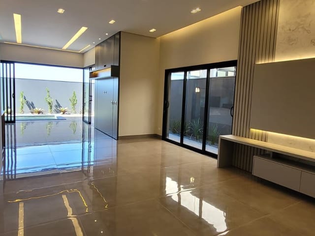 Casa com 360m² 3 quartos e 5 banheiros, à venda, no bairro Alphaville Campo Grande em Campo Grande