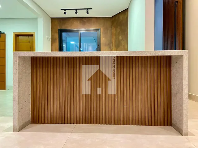 Casa com 350m² 3 quartos e 4 banheiros, à venda, no bairro Jacaré em Cabreúva