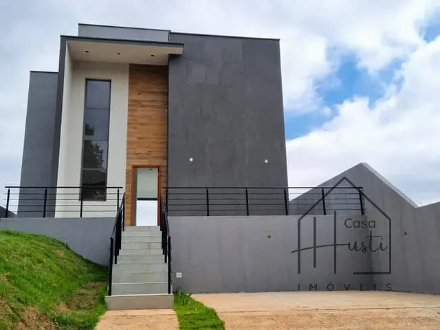 Casa com 500m² 3 quartos e 3 banheiros, à venda, no bairro Parque Rizzo em Cotia