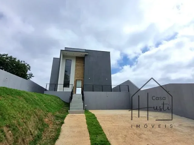 Casa com 500m² 3 quartos e 3 banheiros, à venda, no bairro Parque Rizzo em Cotia