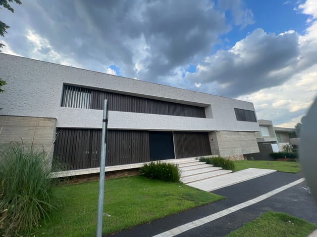 Casa em Condominio com 1293m² 6 quartos e 7 banheiros, à venda, no bairro Residencial Alphaville Flamboyant em Goiânia