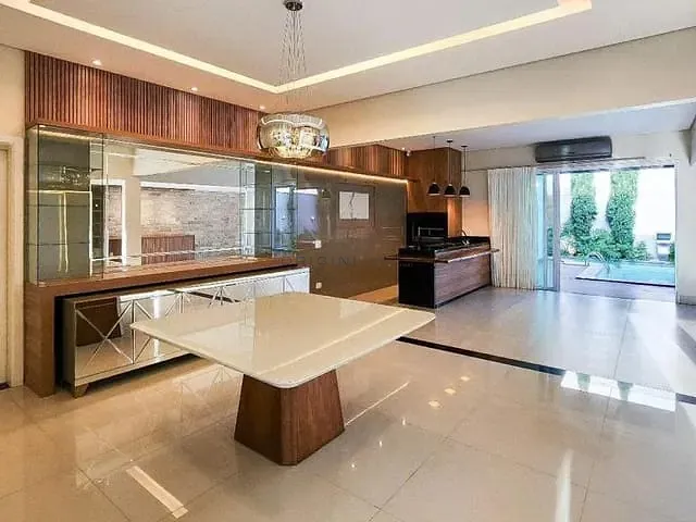 Casa com 525m² 4 quartos e 5 banheiros, à venda, no bairro Residencial Damha em Campo Grande