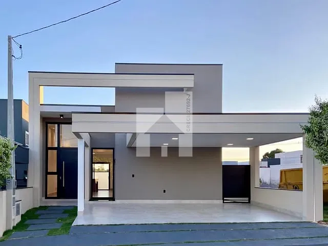 Casa com 250m² 3 quartos e 4 banheiros, à venda, no bairro Centro (Jacaré) em Cabreúva