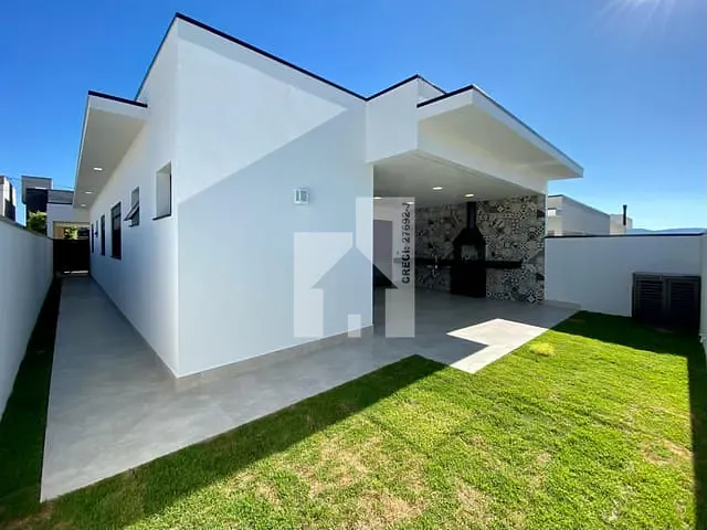 Casa com 250m² 3 quartos e 4 banheiros, à venda, no bairro Centro (Jacaré) em Cabreúva