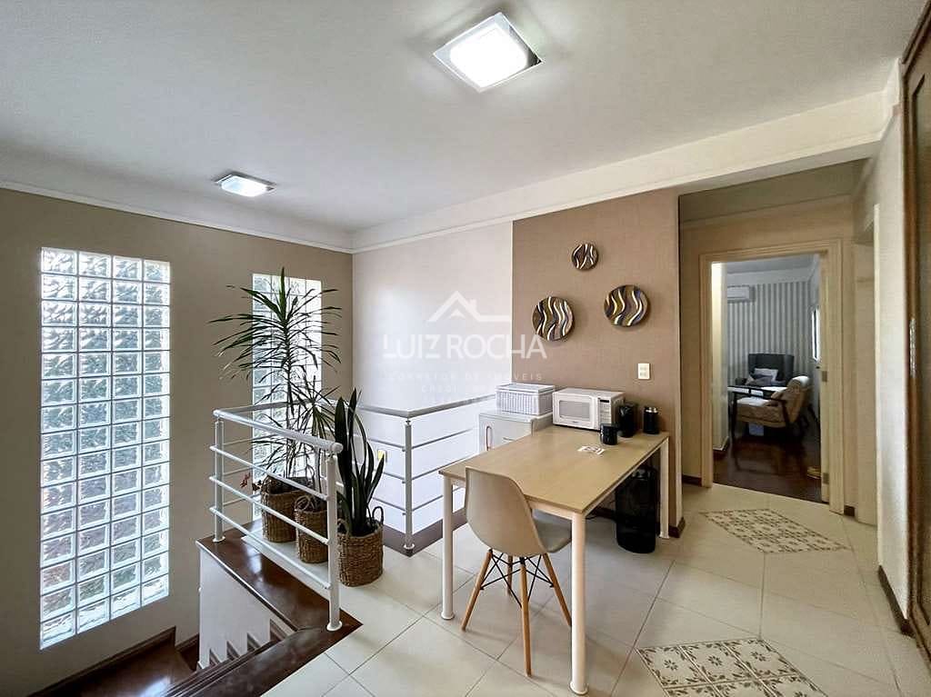 Casa à venda com 4 quartos, 554m² - Foto 34