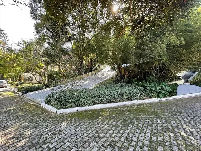 Casa com 1000m² 4 quartos e 7 banheiros, à venda, no bairro Altos de São Fernando em Jandira