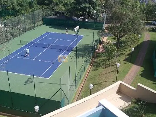 Casa com 503m² 4 quartos e 6 banheiros, à venda, no bairro Alphaville em Santana de Parnaíba