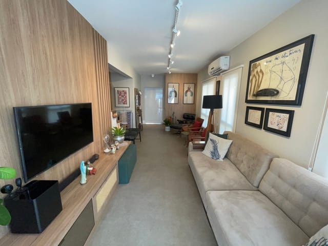 Casa em Condominio com 150m² 3 quartos e 2 banheiros, à venda, no bairro Residencial Alphaville Flamboyant em Goiânia