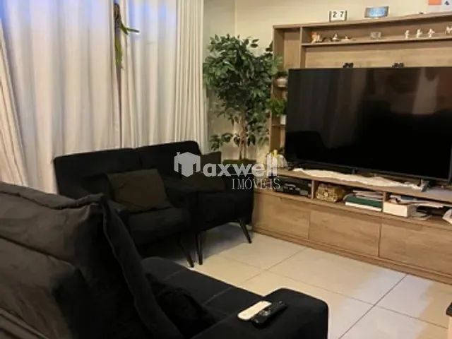 Sobrado com 180m² 3 quartos e 3 banheiros, à venda, no bairro Parque Amazônia em Goiânia