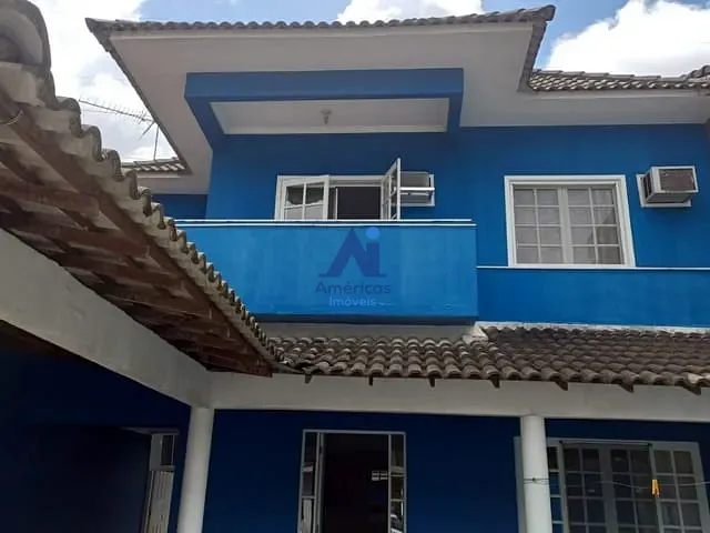 Casa com 280m² 3 quartos e 3 banheiros, à venda ou para alugar, no bairro Vargem Pequena em Rio de Janeiro