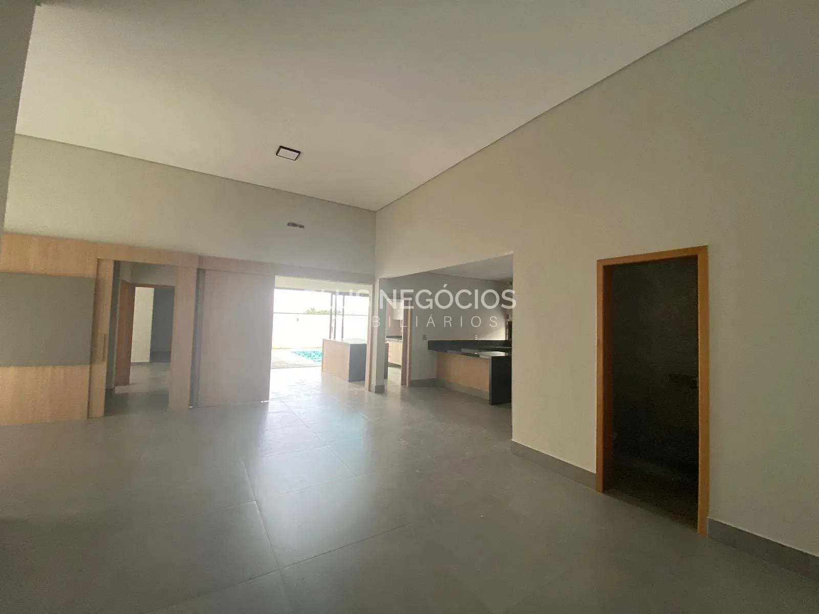 Casa, 3 quartos, 250 m² - Foto 6